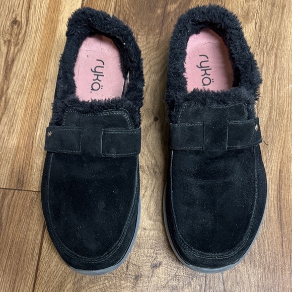 Ryka Shoes - Ryka Black Fuzzy Loafers